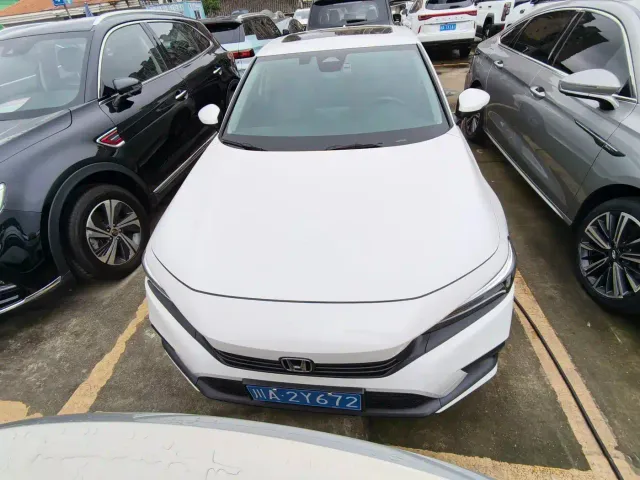Honda Civic — Фото автомобиля 2