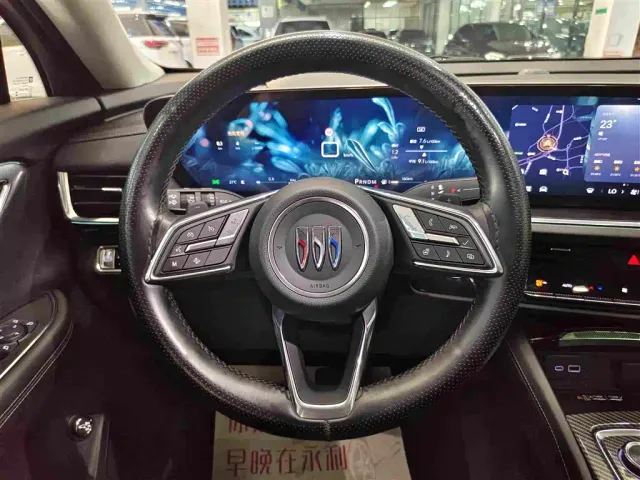 Buick Envision Plus — Фото автомобиля 8