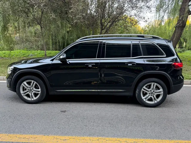 Mercedes-Benz GLB-Class — Фото автомобиля 5