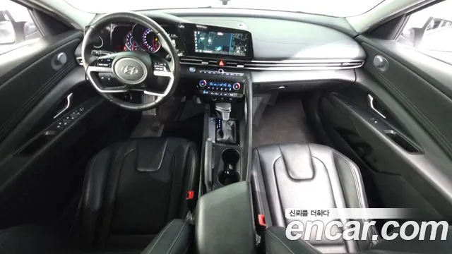 Hyundai Avante CN7 — Фото автомобиля 7