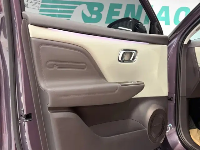 Leapmotor B10 — Фото автомобиля 9