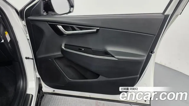 Kia EV6 — Фото автомобиля 21