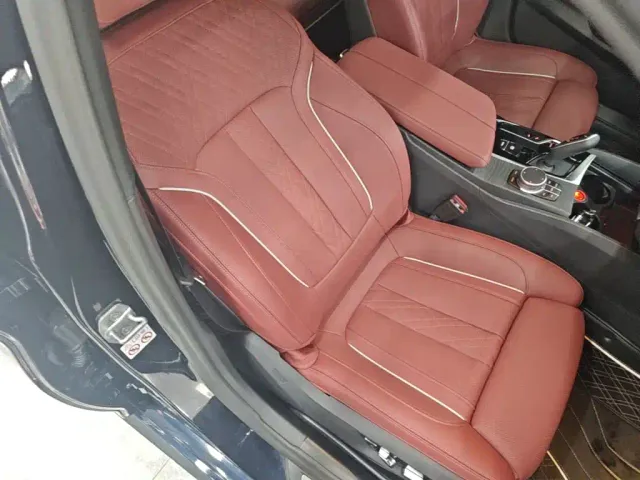 BMW 5 Series — Фото автомобиля 24