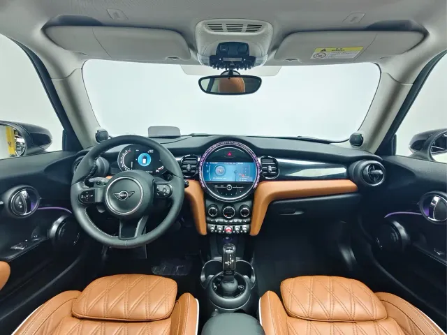 MINI Hatch — Фото автомобиля 14