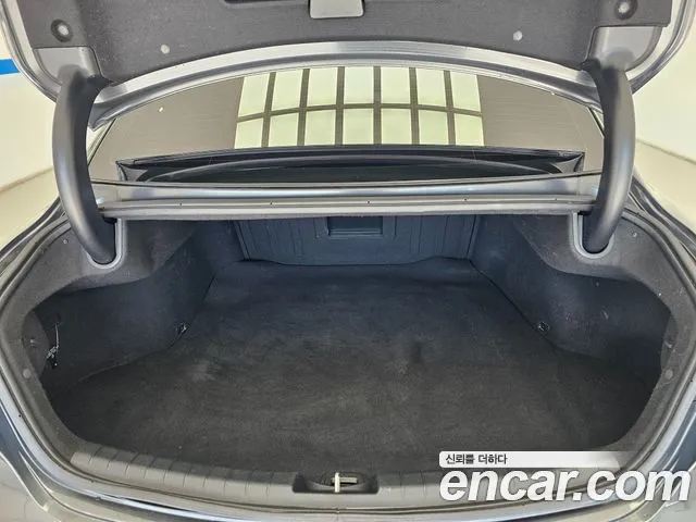 Hyundai Grandeur New — Фото автомобиля 17