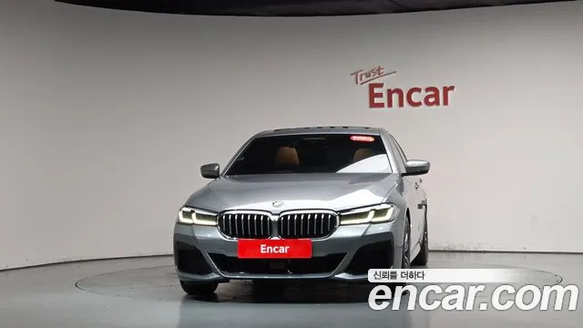 BMW 5 Series G30 — Фото автомобиля 2