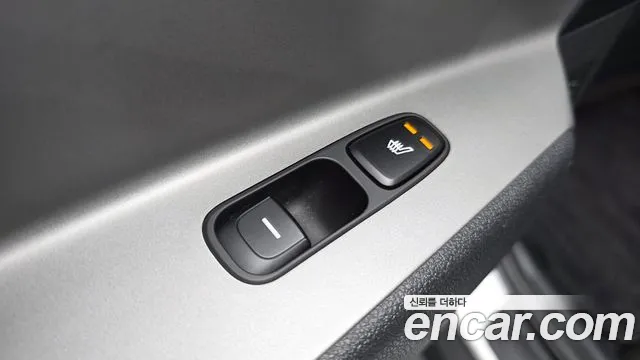 Kia Niro — Фото автомобиля 25