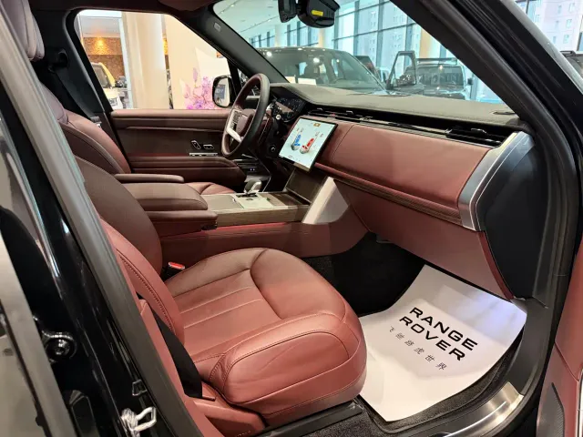 Land Rover Range Rover — Фото автомобиля 23
