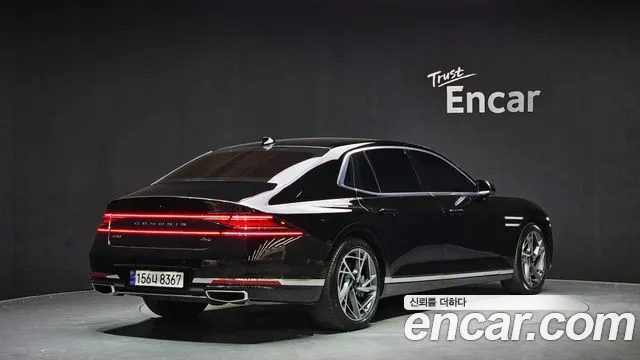 Genesis G90 Бензин 3.5 турбо AWD — Фото автомобиля 2