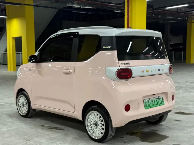 Wuling Hongguang Mini EV — Фото автомобиля 6