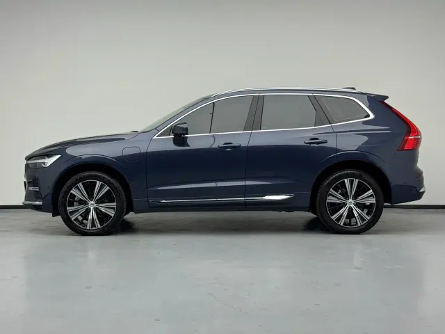 Volvo XC60 — Фото автомобиля 17