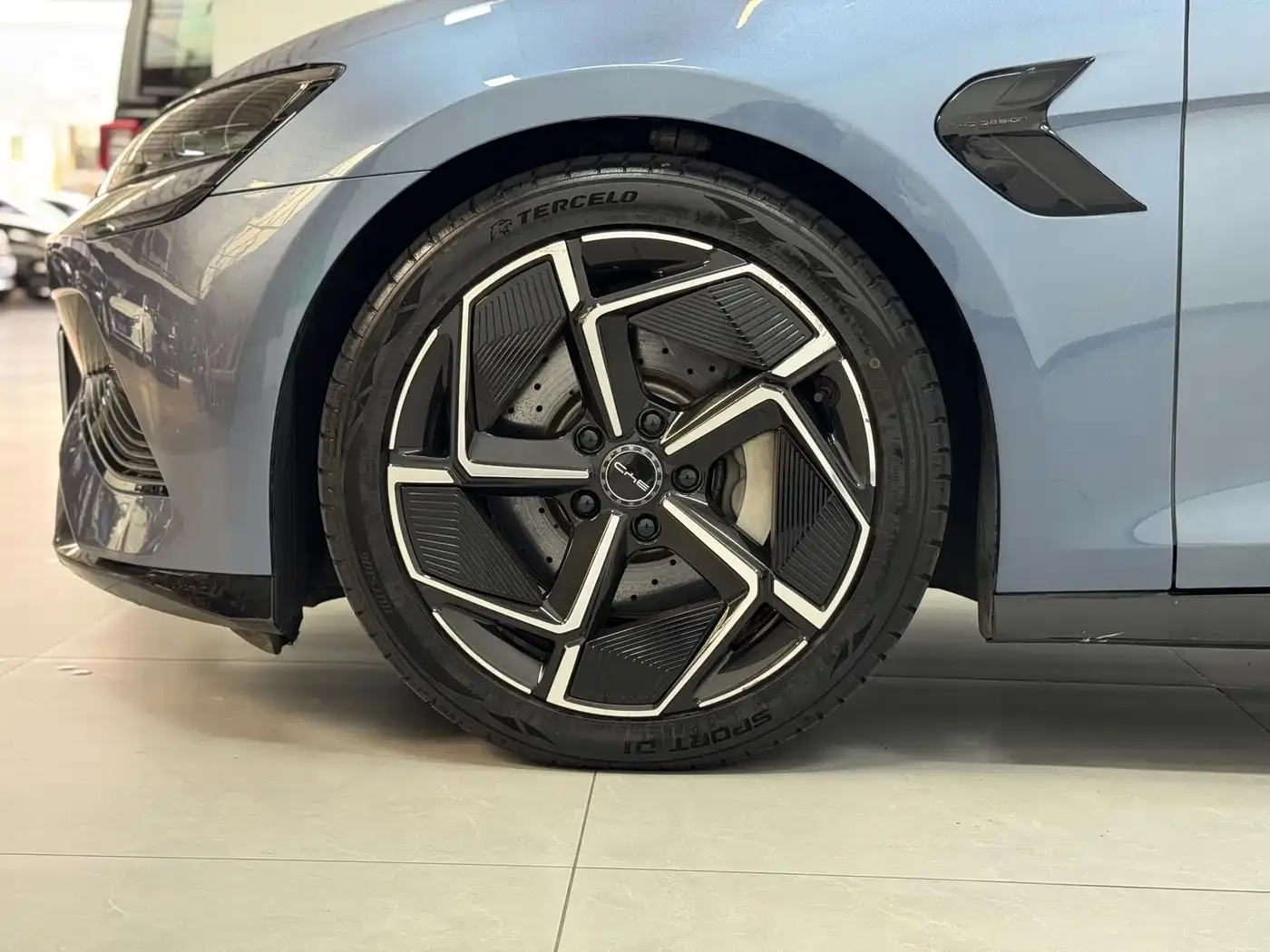 BYD Seal 2022 700km Long Range RWD Edition — Фото автомобиля 9