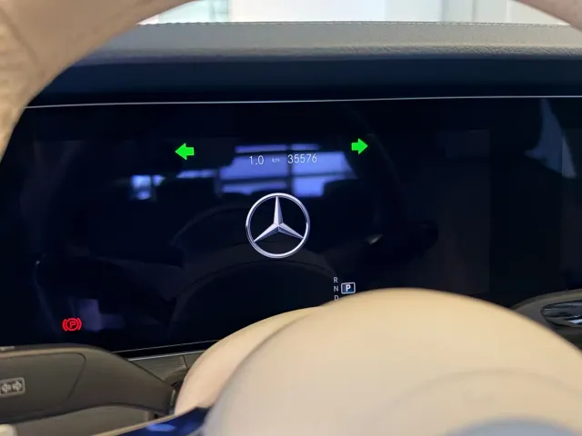 Mercedes-Benz E-Class — Фото автомобиля 8