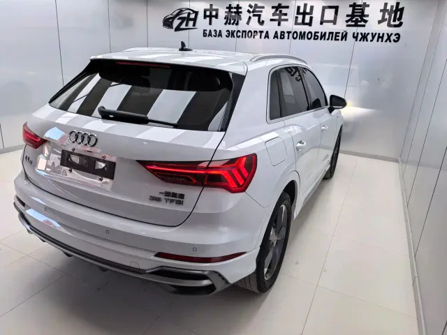 Audi Q3 — Фото автомобиля 11