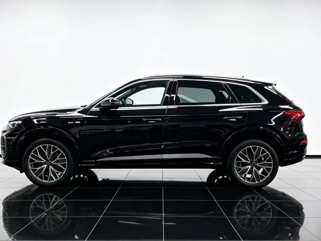 Audi Q5L — Фото автомобиля 7