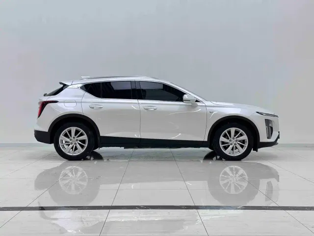 Cadillac GT4 — Фото автомобиля 6