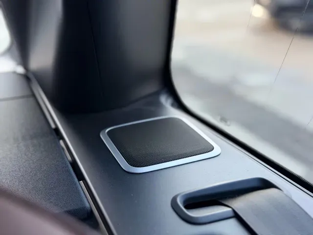 Land Rover Range Rover — Фото автомобиля 11