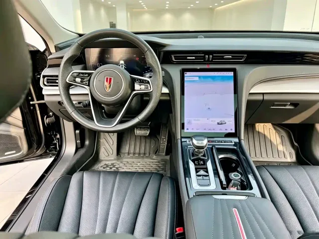 Hongqi Hongqi H5 2024 1.5T DCT Smart Connect Flag Rhythm Edition — Фото автомобиля 6