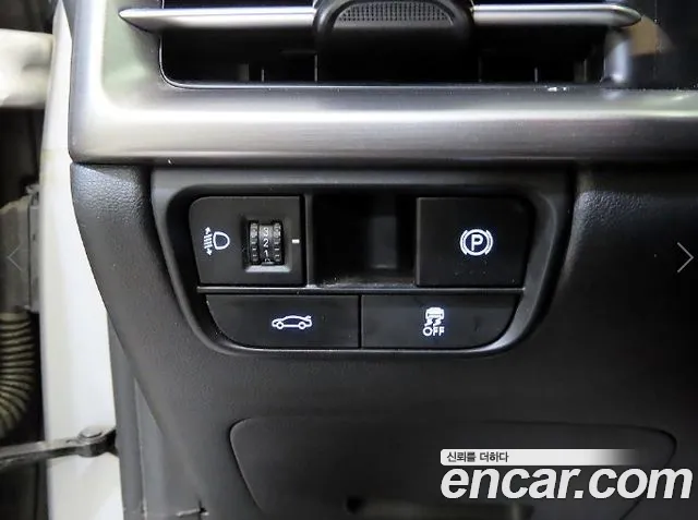 Hyundai Grandeur Grandeur (GN7) 3.5 LPG 2WD (Такси) — Фото автомобиля 16