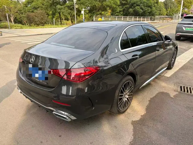 Mercedes-Benz C-Class — Фото автомобиля 4