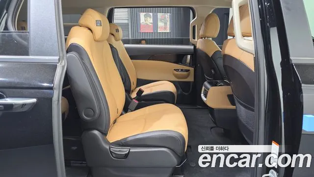 Kia Canival Carnival 4 поколение Дизель 9 мест Prestige — Фото автомобиля 11
