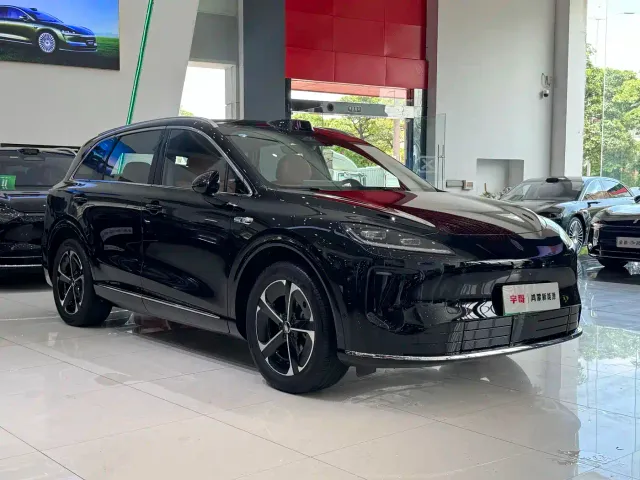 Shangjie SUV — Фото автомобиля 3