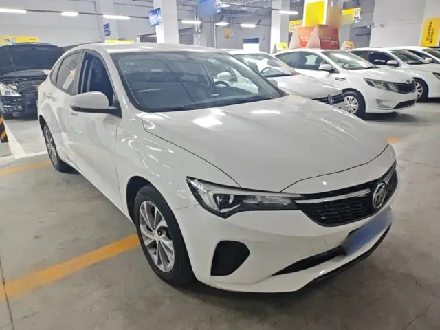 Buick Verano — Фото автомобиля 3