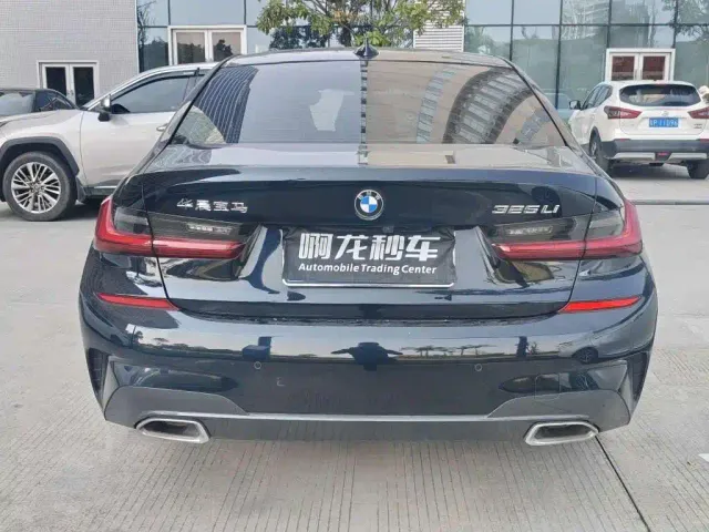 BMW 3 Series — Фото автомобиля 8