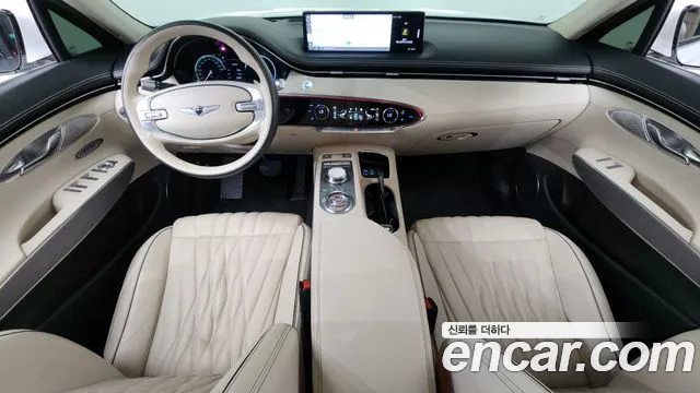 Genesis GV70 — Фото автомобиля 10
