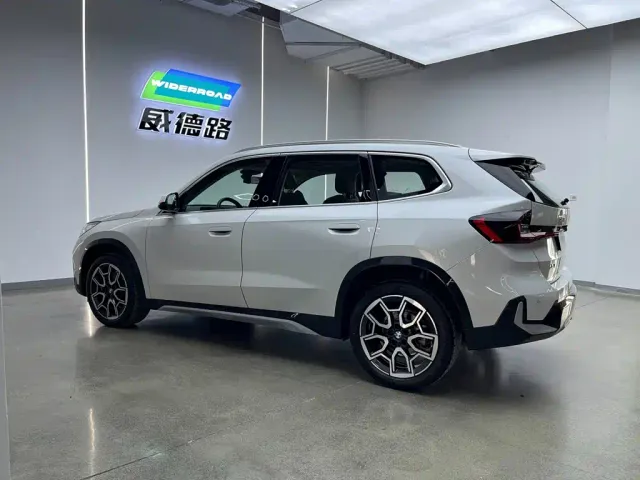 BMW X1 — Фото автомобиля 4