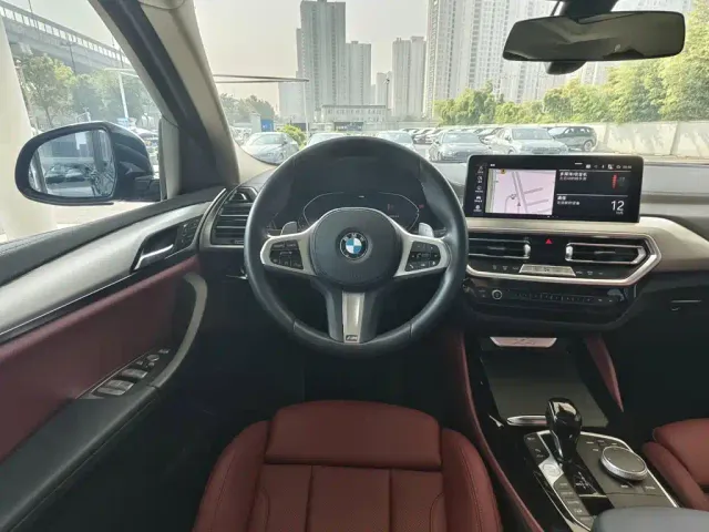 BMW X4 — Фото автомобиля 14
