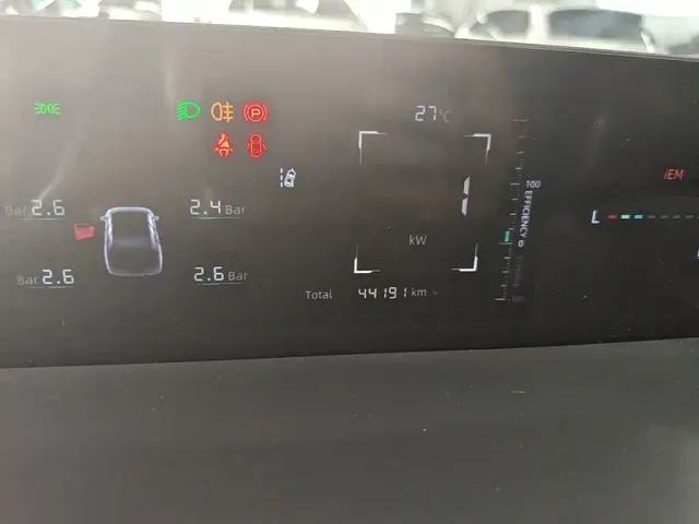 Changan Qiyuan A05 — Фото автомобиля 11