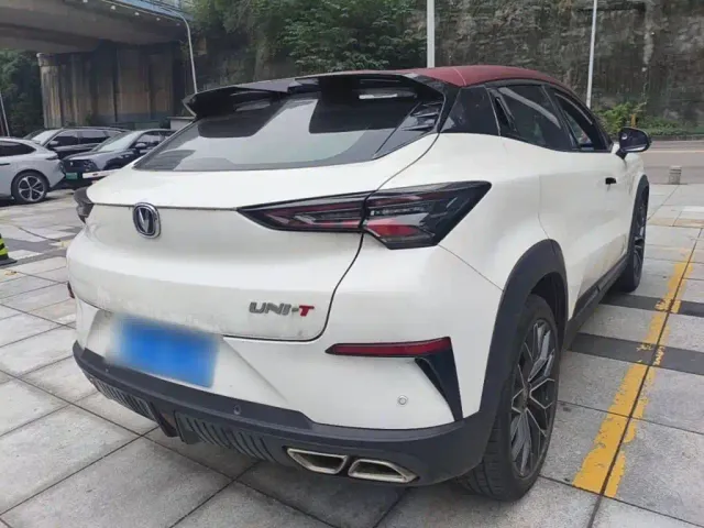 Changan UNI-T — Фото автомобиля 6