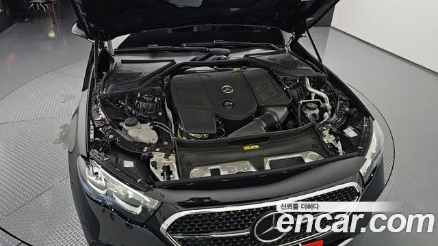 Mercedes-Benz E-Class W214 — Фото автомобиля 9