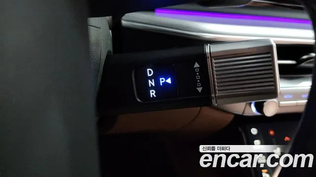 Hyundai Grandeur Grandeur (GN7) 3.5 Бензин 4WD — Фото автомобиля 9