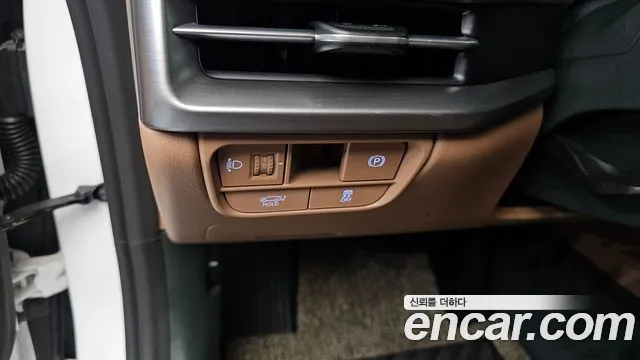 Hyundai Grandeur GN7 — Фото автомобиля 18