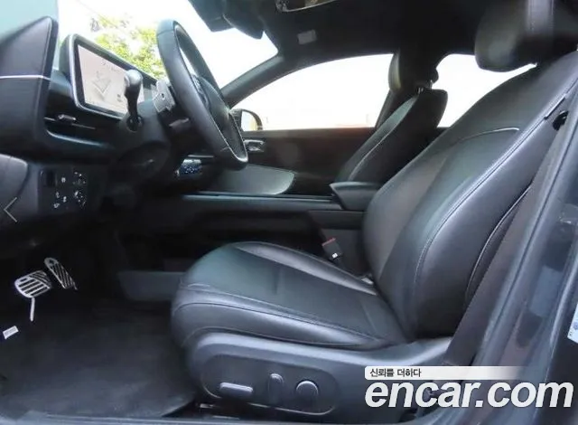 Hyundai Ioniq 6 — Фото автомобиля 15