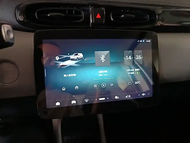 Leapmotor T03 — Фото автомобиля 12