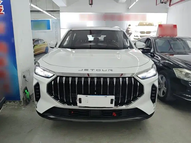 Jetour X70 Plus — Фото автомобиля 2