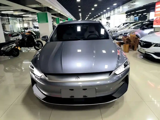 BYD Qin PLUS — Фото автомобиля 2