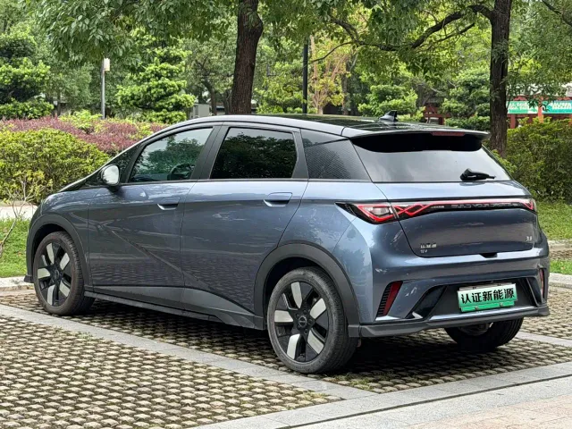 BYD Dolphin — Фото автомобиля 16