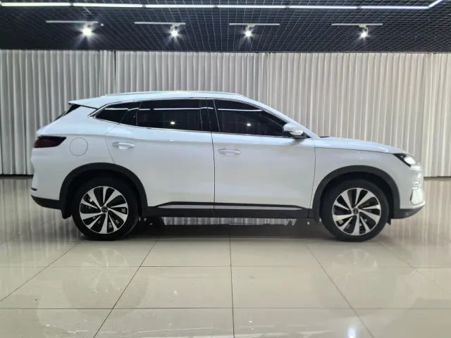 BYD Song PLUS — Фото автомобиля 7