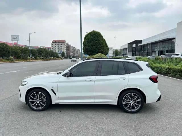 BMW X3 — Фото автомобиля 3