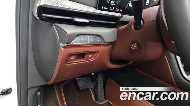 Genesis GV80 — Фото автомобиля 30