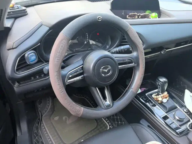 Mazda CX-30 — Фото автомобиля 6