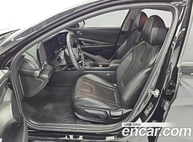 Hyundai AVANTE Новый Avante (CN7) — Фото автомобиля 11