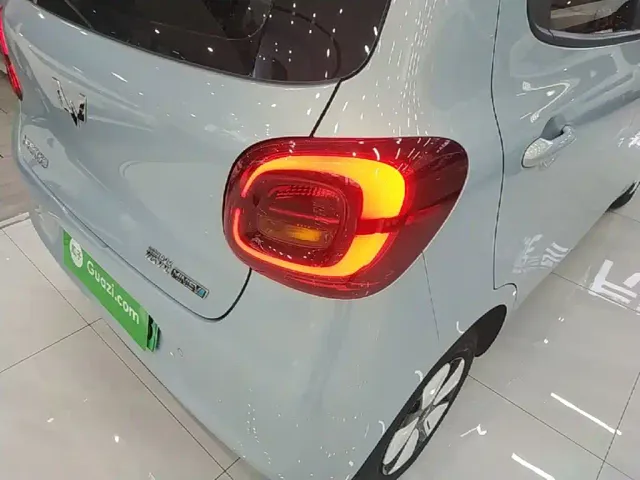 Wuling Hongguang Mini EV — Фото автомобиля 7