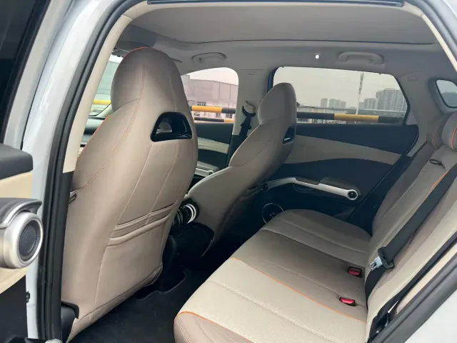BYD Yuan PLUS — Фото автомобиля 7