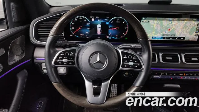 Mercedes-Benz GLS-Class — Фото автомобиля 13
