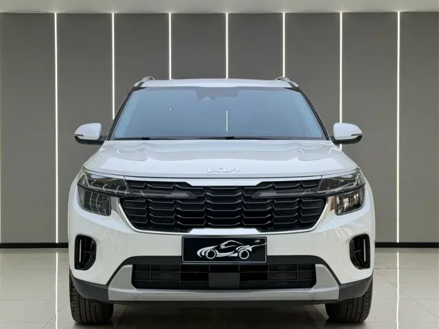 Kia Seltos — Фото автомобиля 2